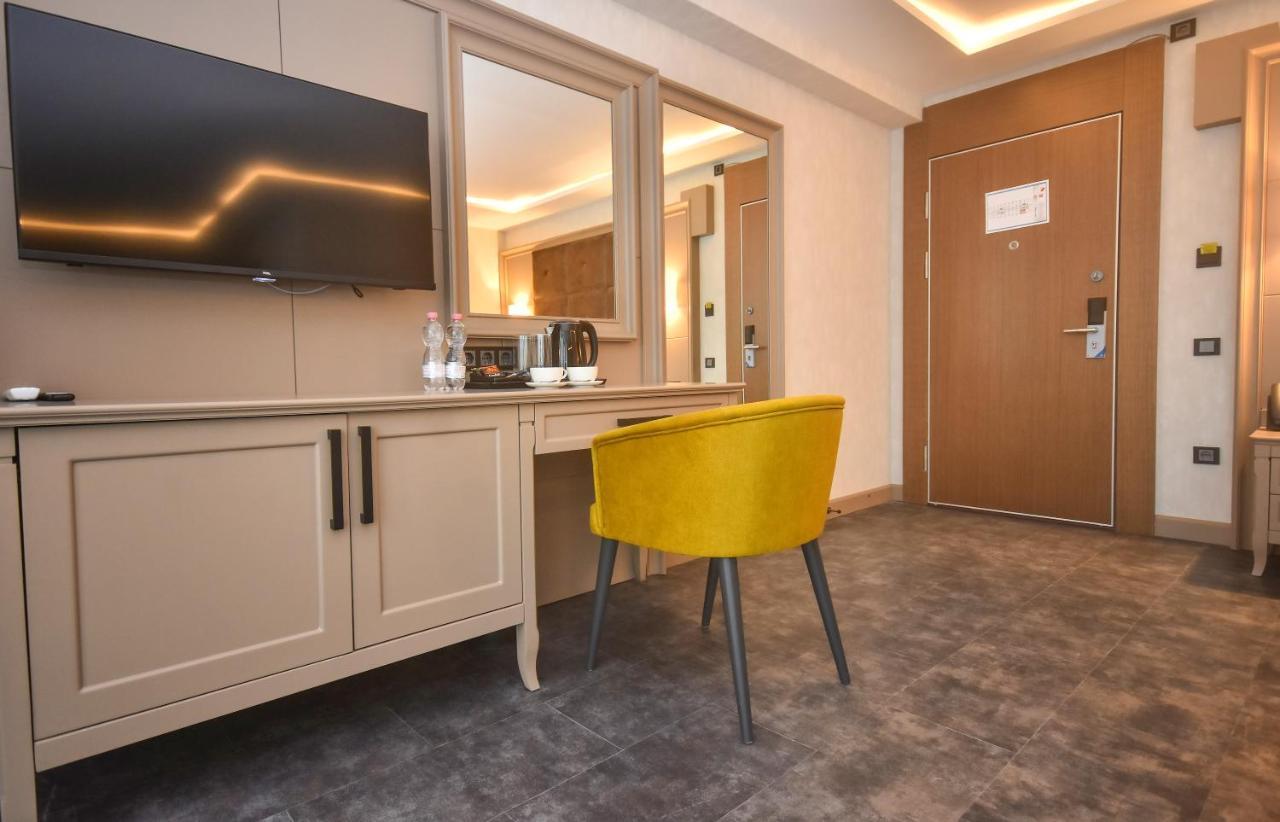 מלון Batumi View Luxury מראה חיצוני תמונה