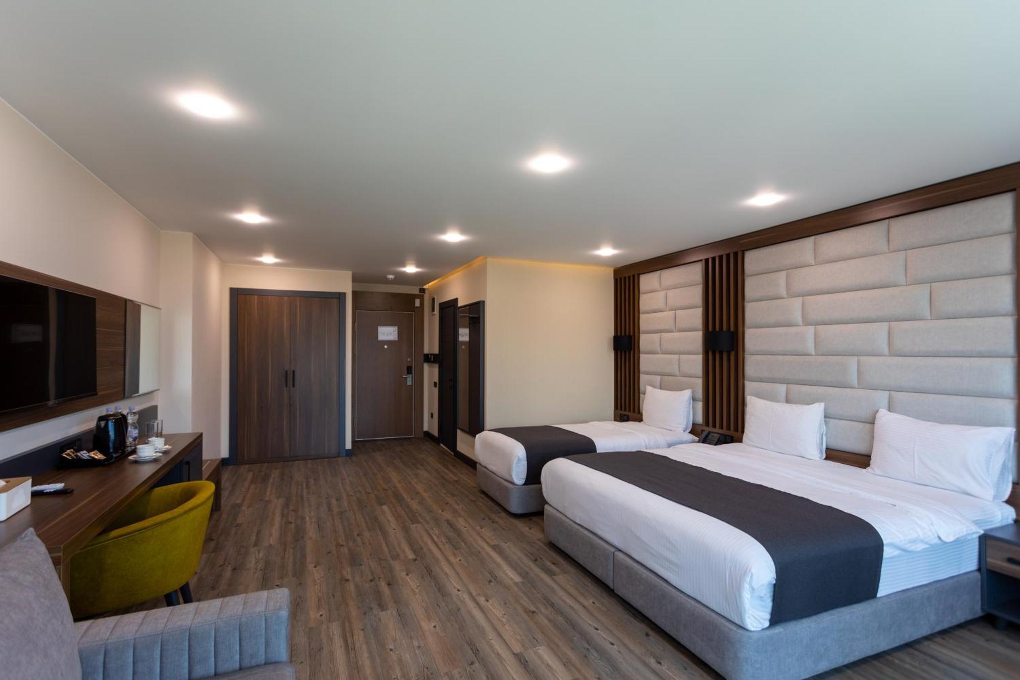 מלון Batumi View Luxury מראה חיצוני תמונה