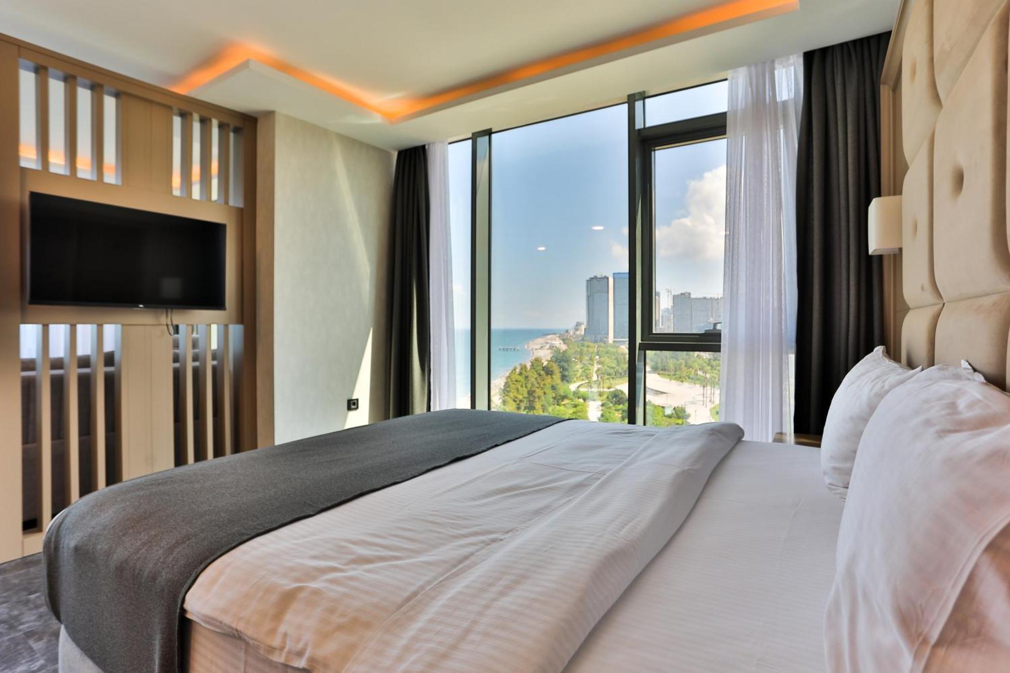 מלון Batumi View Luxury מראה חיצוני תמונה